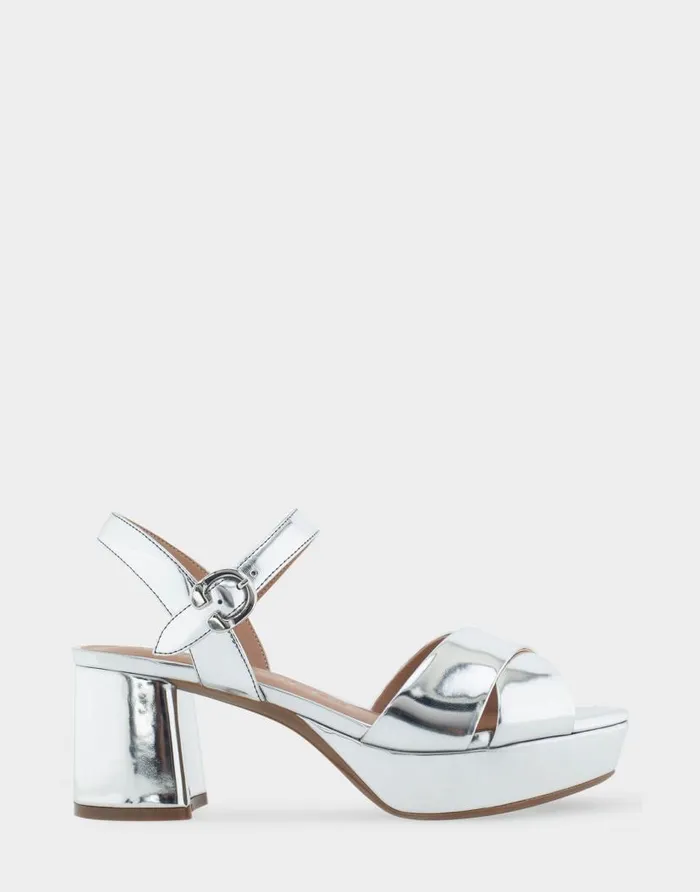 Aerosoles Comfortable Women039s Platform Sandal In Silver Faux Leather Silver Faux Leather Women Platforms Aerosoles Comfortable Women039s Platform Sandal In Silver Faux Leather Silver Faux Leather Women Platforms