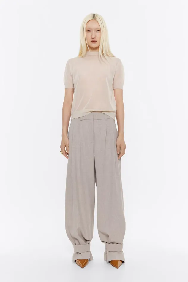 Beige Carrot Leg Trousers With Straps Beige Women Bimba Y Lola Trousers
