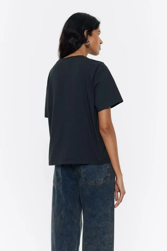 Black Embroidered Logo Tshirt Washed Black Women Bimba Y Lola TShirts Black Embroidered Logo Tshirt Washed Black Women Bimba Y Lola TShirts