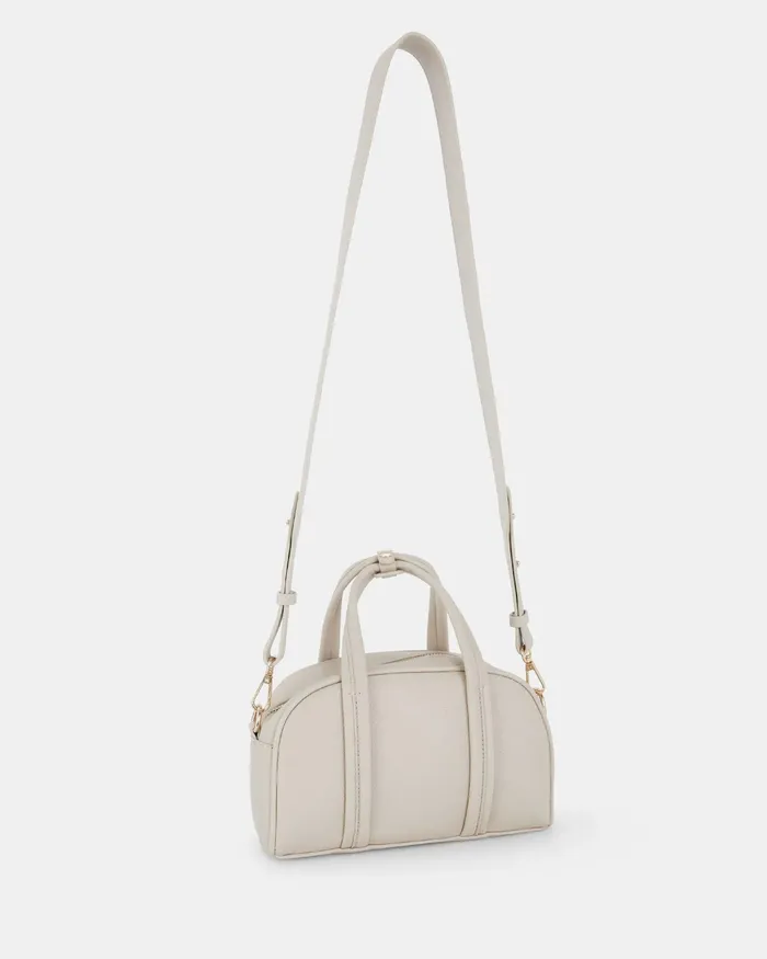 Cross Body Bags APEX CREAM 8211 NOVO Shoes Women