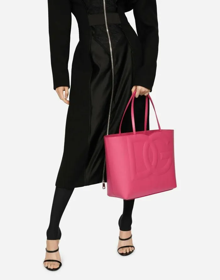 Dolce and Gabbana DG Logo Bag Women Medium Calfskin DG Logo Bag Shopper Lilac Dolce and Gabbana DG Logo Bag Women Medium Calfskin DG Logo Bag Shopper Lilac