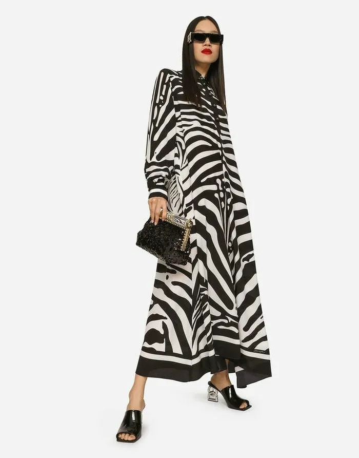 Dolce and Gabbana Dresses Women Zebraprint Crepe De Chine Caftan Multicolor Dolce and Gabbana Dresses Women Zebraprint Crepe De Chine Caftan Multicolor