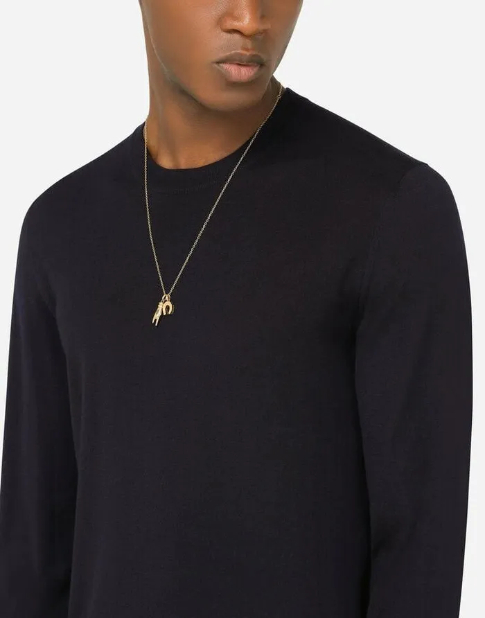 Dolce and Gabbana Necklaces Men Good Luck Hand With Horn And Horseshoe Pendants On Yellow Gold Chain Gold Dolce and Gabbana Necklaces Men Good Luck Hand With Horn And Horseshoe Pendants On Yellow Gold Chain Gold