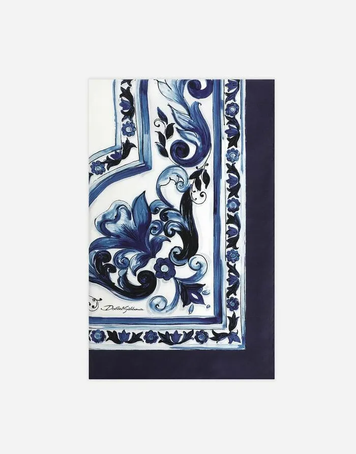 Dolce and Gabbana Scarves And Silks Women Large Majolicaprint Twill Scarf 140 X 140 Multicolor Dolce and Gabbana Scarves And Silks Women Large Majolicaprint Twill Scarf 140 X 140 Multicolor