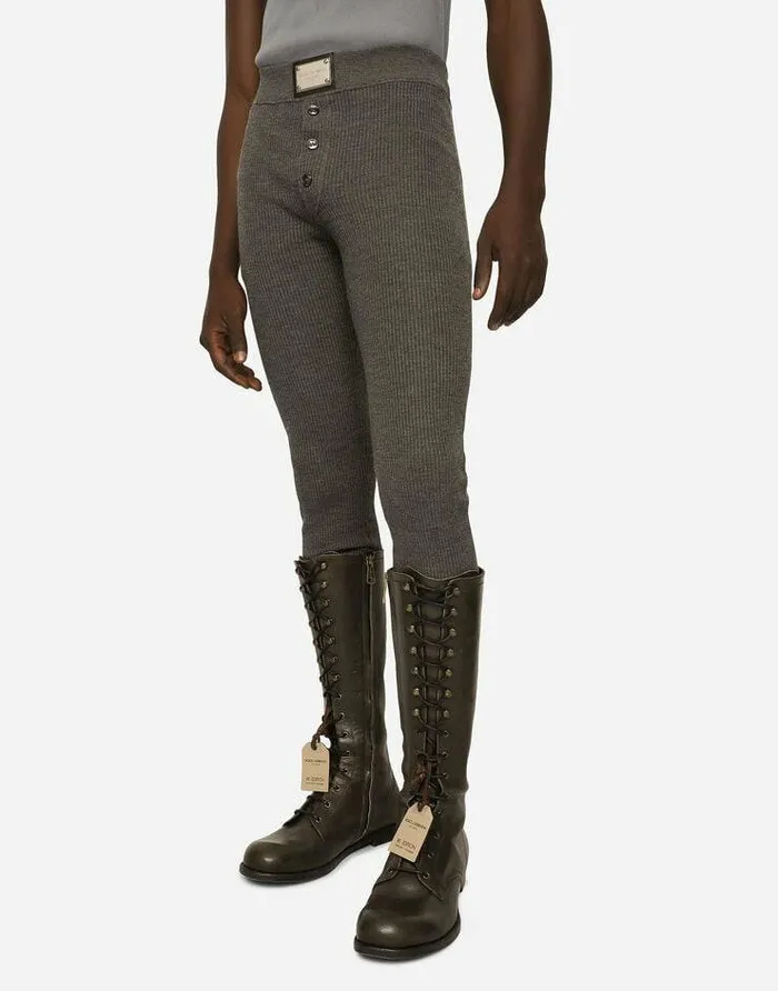 Dolce and Gabbana Trousers And Shorts Men Wool Finerib Leggings With Logo Tag Grey Dolce and Gabbana Trousers And Shorts Men Wool Finerib Leggings With Logo Tag Grey