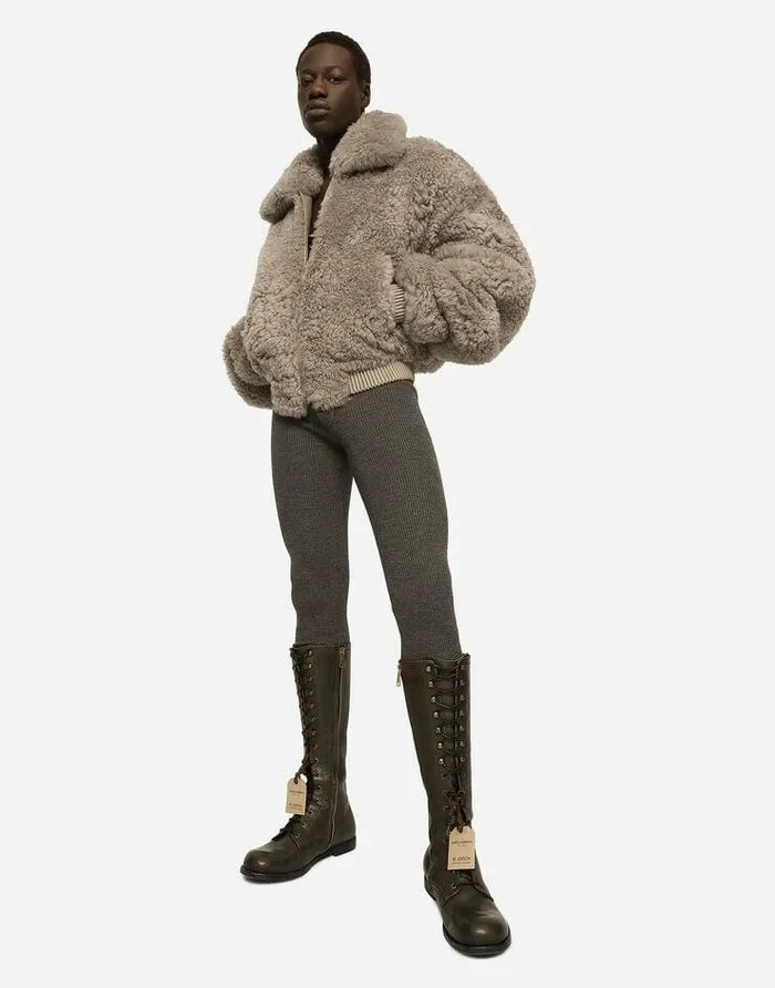Dolce and Gabbana Trousers And Shorts Men Wool Finerib Leggings With Logo Tag Grey Dolce and Gabbana Trousers And Shorts Men Wool Finerib Leggings With Logo Tag Grey