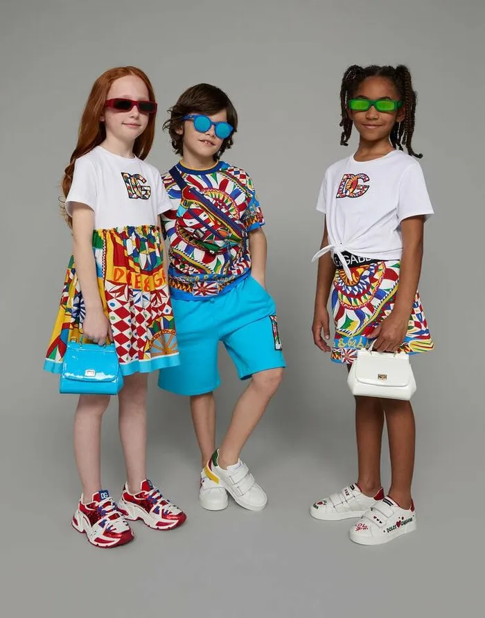 Dolce and Gabbana Trousers And Skirts Children Short Carrettoprint Jersey Skirt With Branded Elastic Waistband Multicolor Dolce and Gabbana Trousers And Skirts Children Short Carrettoprint Jersey Skirt With Branded Elastic Waistband Multicolor