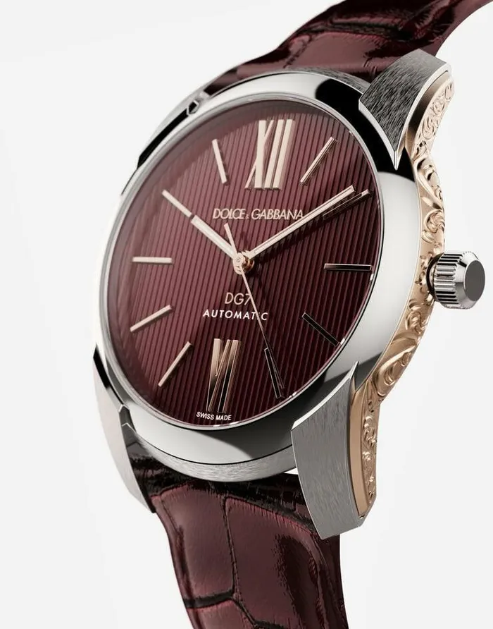 Dolce and Gabbana Watches Men DG7 Watch In Steel With Engraved Side Decoration In Gold Bordeaux