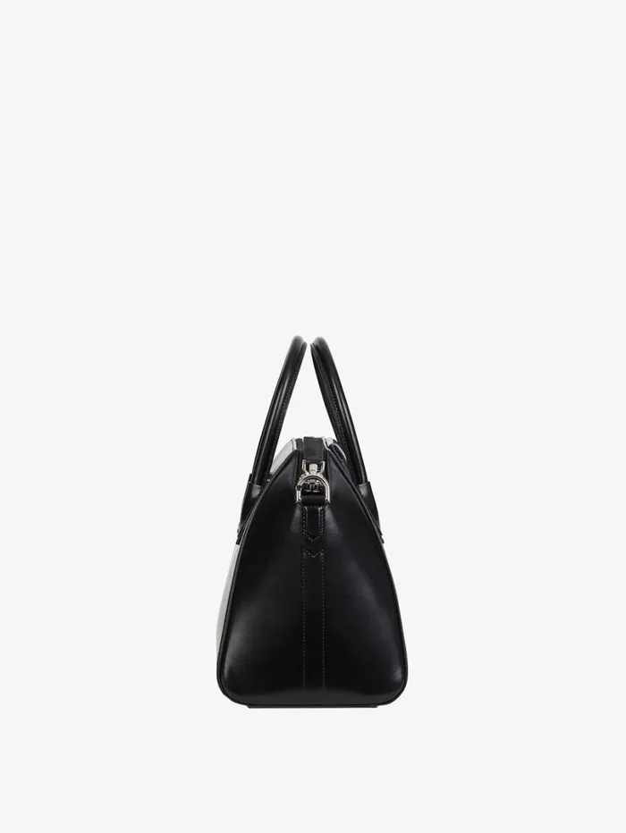 Givenchy Small Antigona Bag In Box Leather Black Women Antigona Givenchy Small Antigona Bag In Box Leather Black Women Antigona