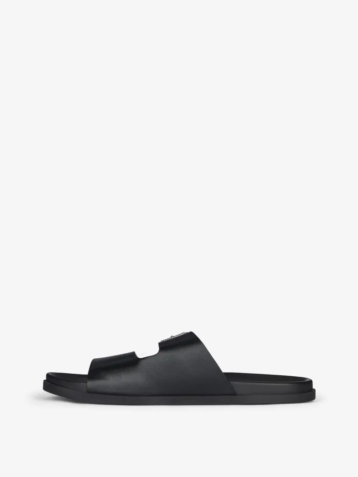 Givenchy Voyou Flat Sandals In Grained Leather Black Men Slides and Sandals Givenchy Voyou Flat Sandals In Grained Leather Black Men Slides and Sandals