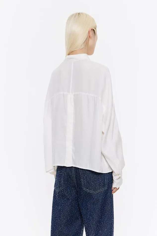 Ivory Viscose Straight Cut Shirt Ivory Women Bimba Y Lola Shirts Ivory Viscose Straight Cut Shirt Ivory Women Bimba Y Lola Shirts