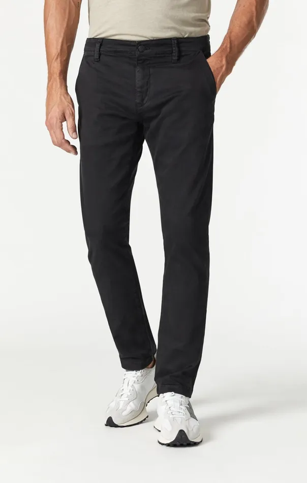 Johnny Slim Chino In Black Sateen Twill Men Mavi Jeans Pants