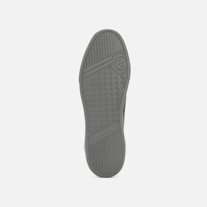 Liam Suede Chukka Sneaker Grey Men Kenneth Cole Sneakers