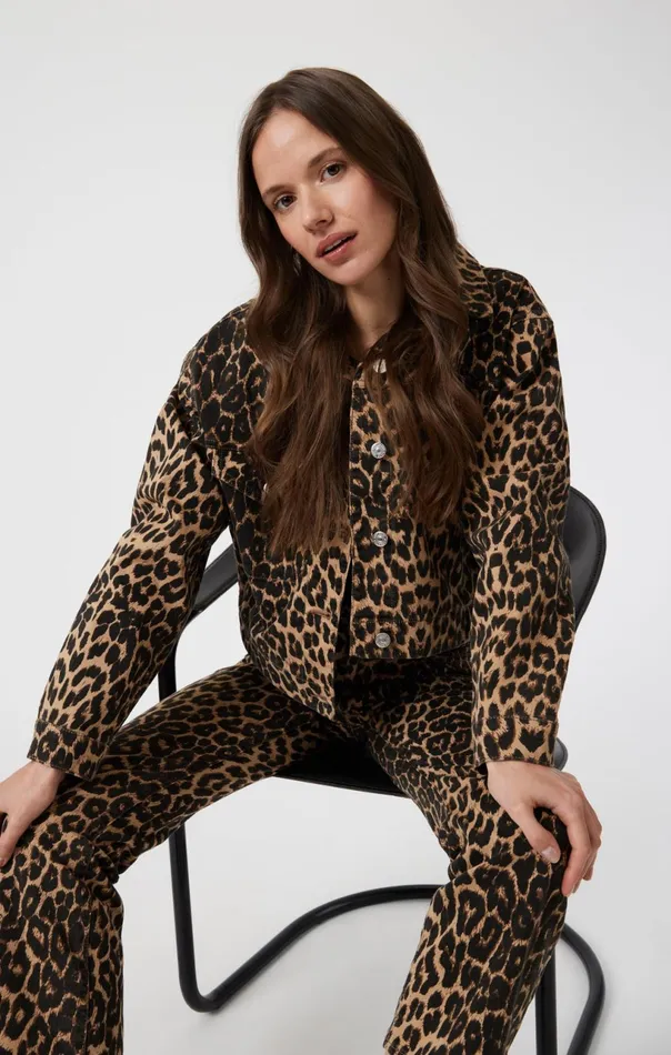 Maren Crop Jacket In Leopard Denim Women Mavi Jeans Jackets