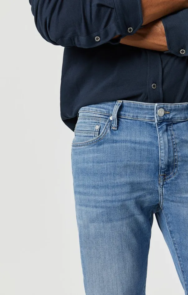 Matt Relaxed Straight Leg In Light Brushed Williamsburg Men Mavi Jeans Denim Matt Relaxed Straight Leg In Light Brushed Williamsburg Men Mavi Jeans Denim