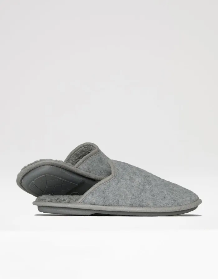 Men Light Grey Felt Mule Slippers With Borg Lining Threadbare Slippers Men Light Grey Felt Mule Slippers With Borg Lining Threadbare Slippers