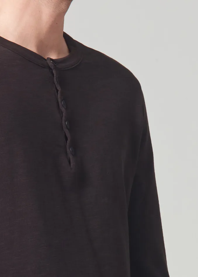 Men Shirts Citizens Of Humanity Classic Henley In Barrister