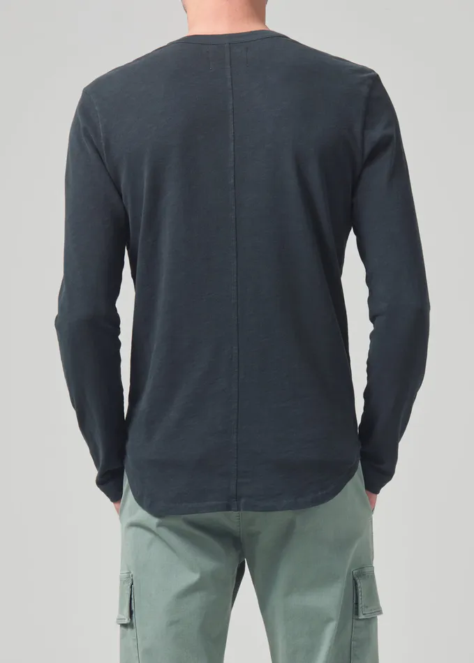 Men Shirts Citizens Of Humanity Olympus Crewneck In Charred Cedar