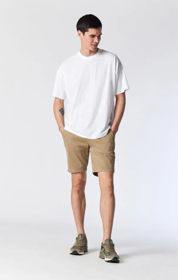 Noah Shorts In British Khaki Twill Men Mavi Jeans Shorts