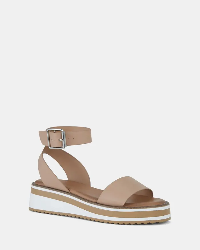 NOVO Shoes Flatforms Women THALIYA CAMEL Strappy Sandals