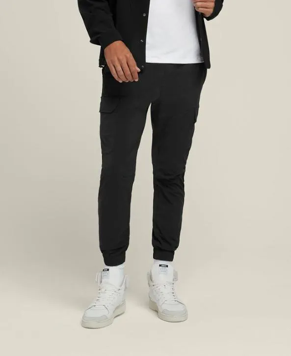 Pants and Joggers Men Wilson Midway Travel Cargo Jogger Brushed Black