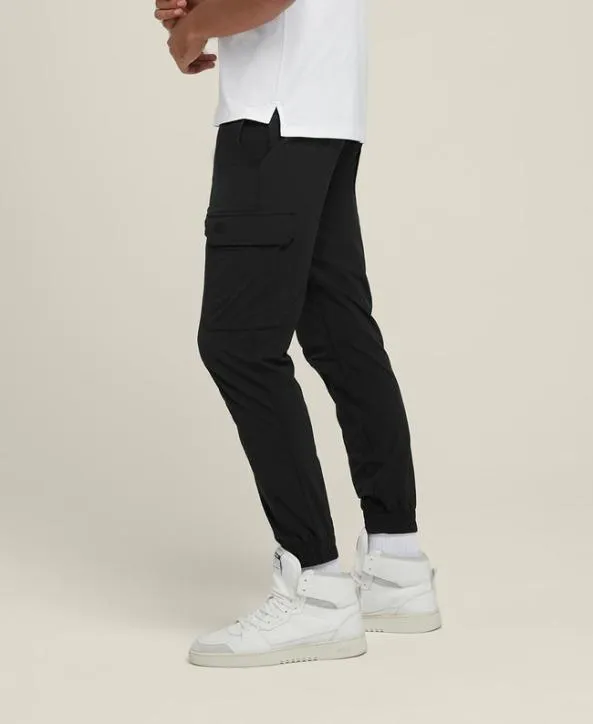 Pants and Joggers Men Wilson Midway Travel Cargo Jogger Brushed Black Pants and Joggers Men Wilson Midway Travel Cargo Jogger Brushed Black