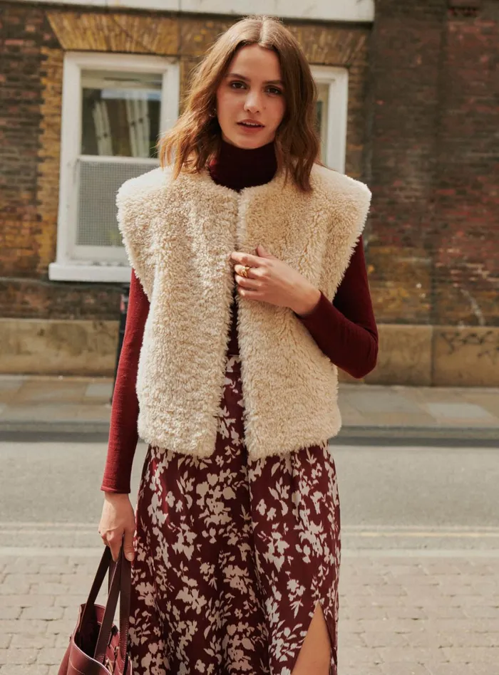 Petite Mendigote Jackets and Coats Fw24 Manteau Sans Manches Odeon Natural 8211 Women