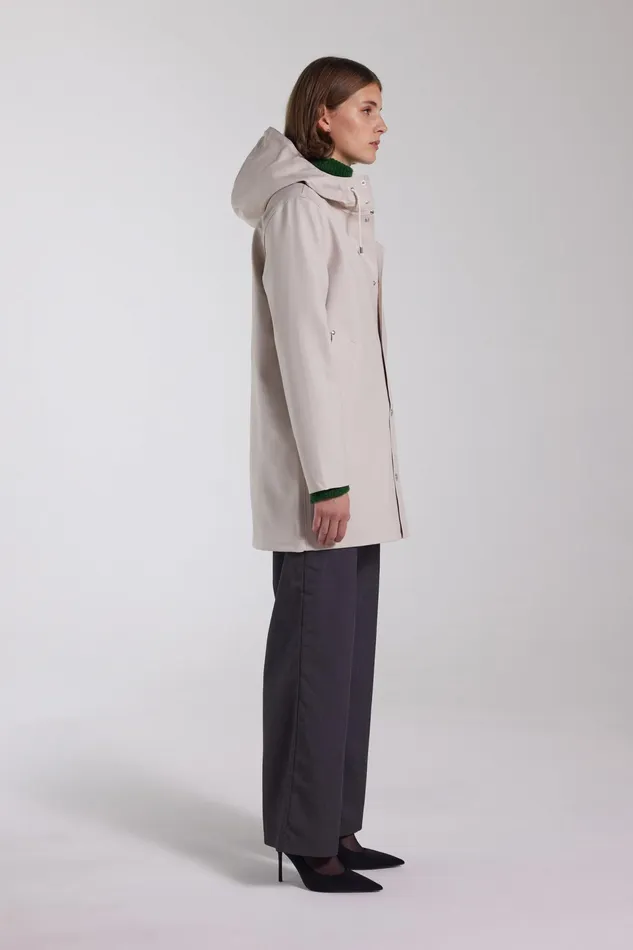Raincoats Women Stutterheim Stockholm Raincoat Light Sand