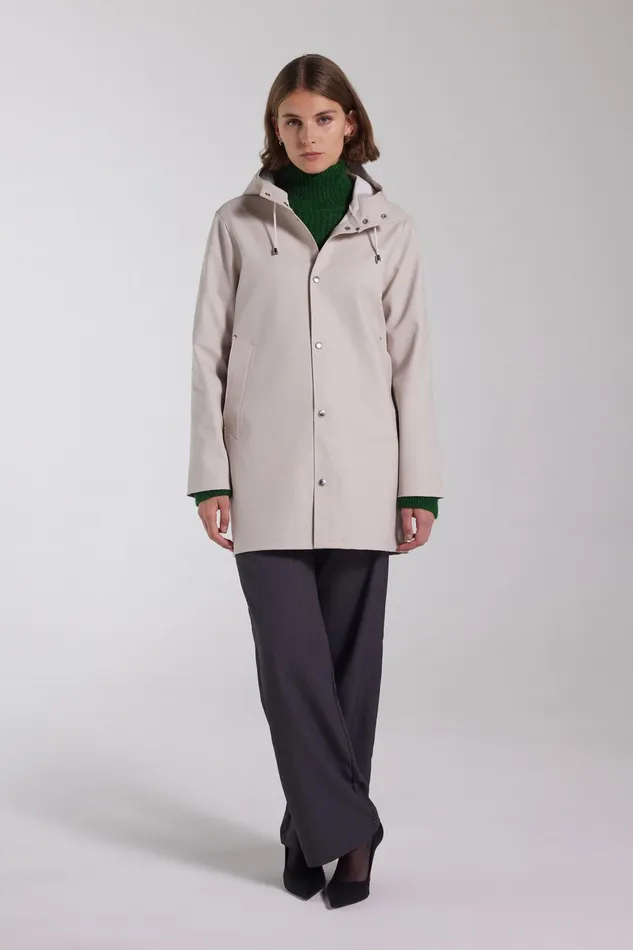 Raincoats Women Stutterheim Stockholm Raincoat Light Sand