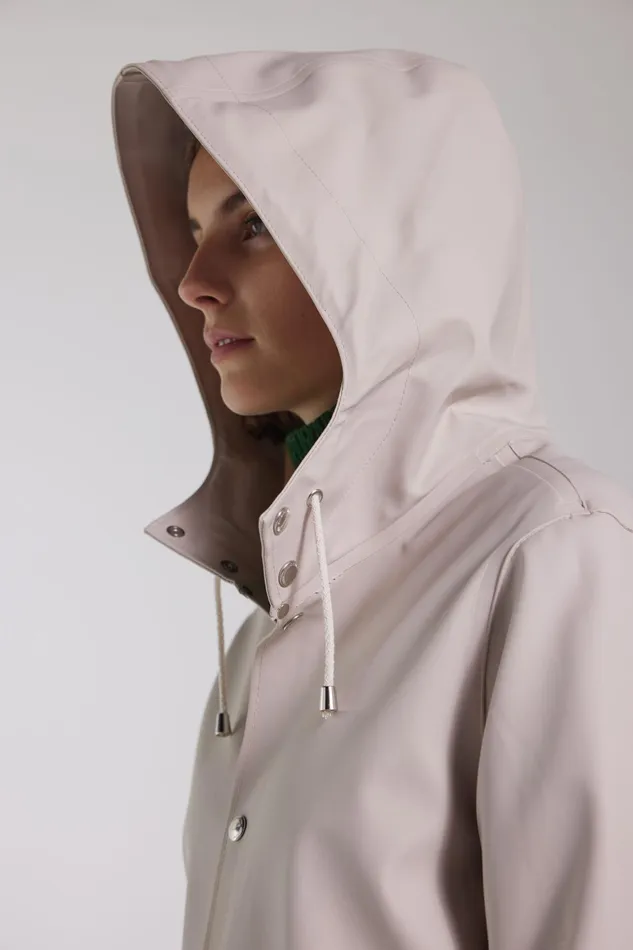 Raincoats Women Stutterheim Stockholm Raincoat Light Sand