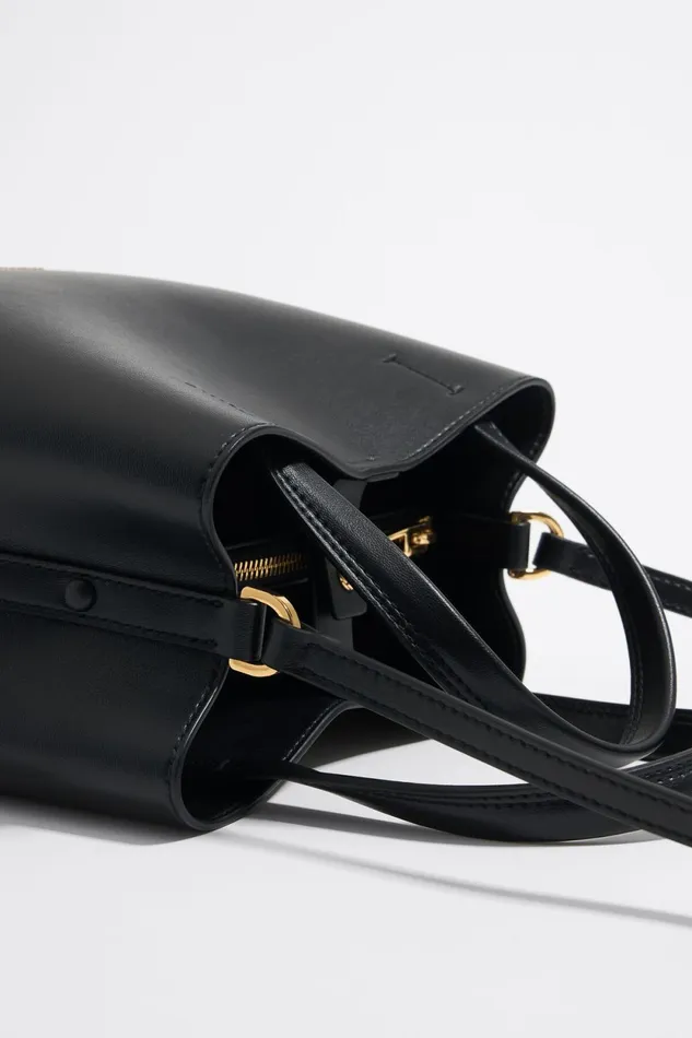 Small Black Leather Chihuahua Bag Black Women Bimba Y Lola Crossbody Bags