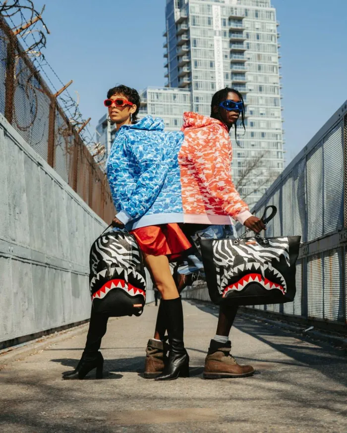 SPRAYGROUND ZE SHARK PREDATOR TOTE Bags