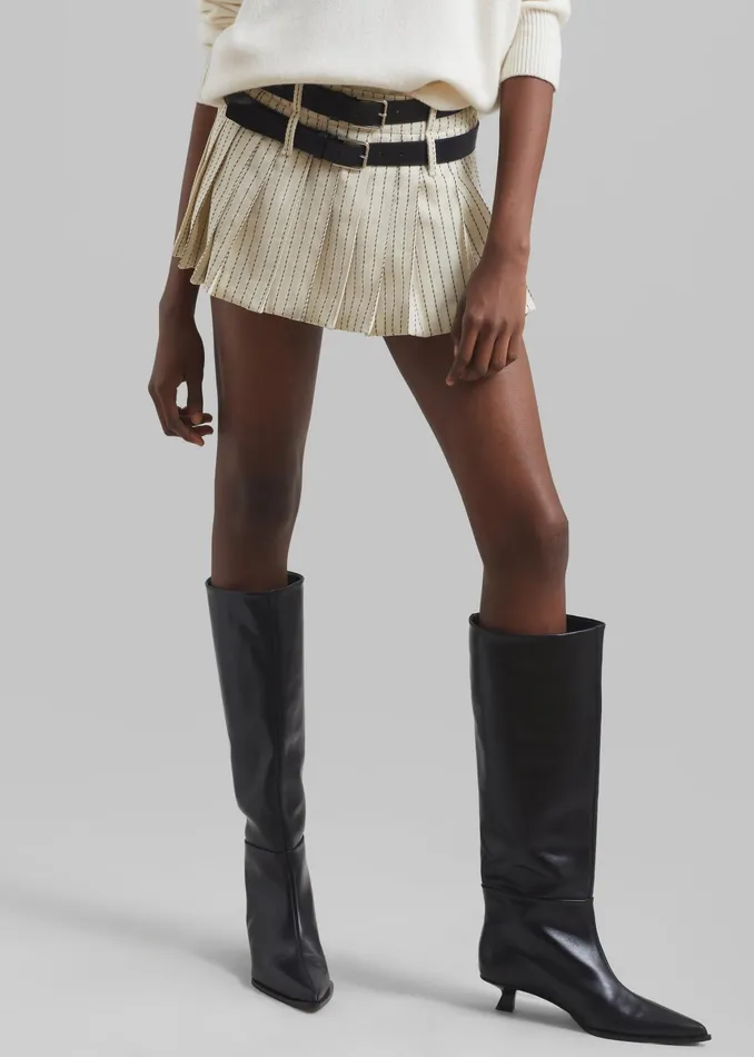 The Frankie Shop Bottoms Blake Pleated Twill Mini Skirt 8211 Light BeigeBlack Pinstripe 8211 Women