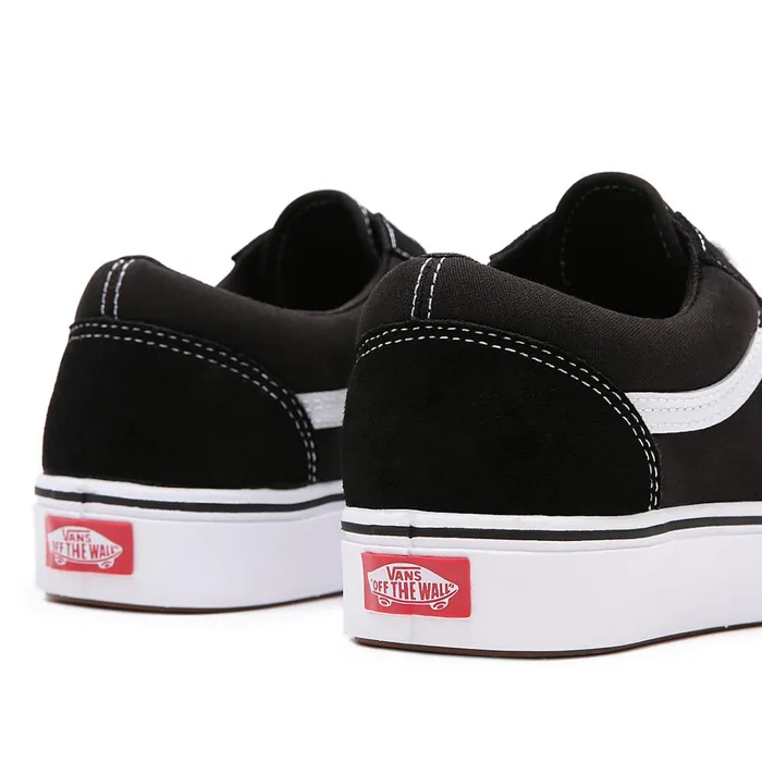 Vans Classics Men Comfycush Old Skool Shoes Black