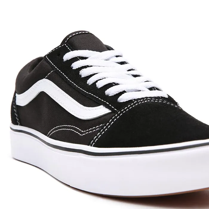 Vans Classics Men Comfycush Old Skool Shoes Black