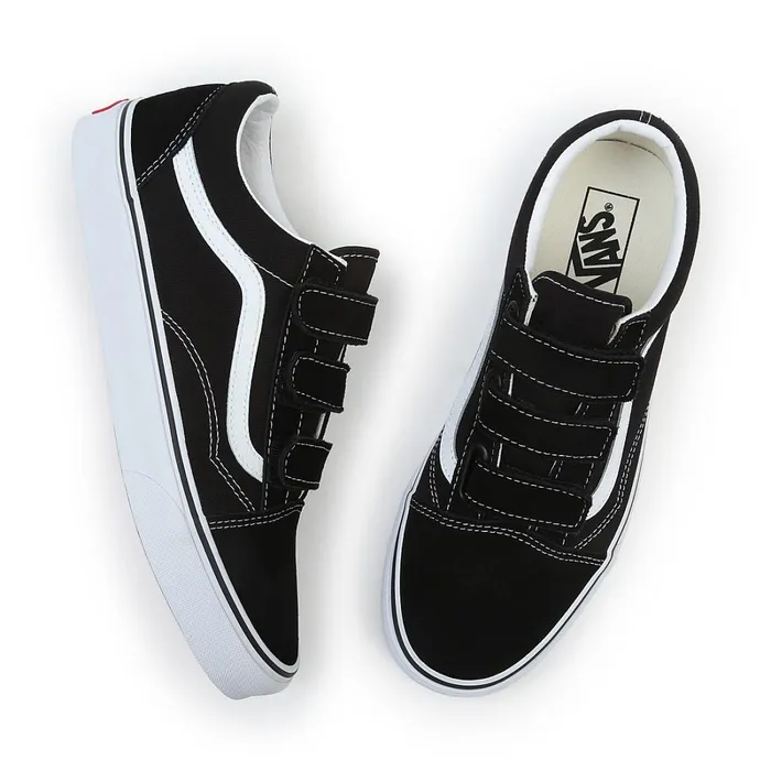 Vans Classics Men SuedeCanvas Old Skool Hook And Loop Shoes Black White