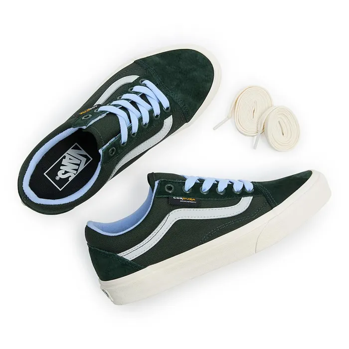 Vans Classics Women Cordura Old Skool Shoes Green