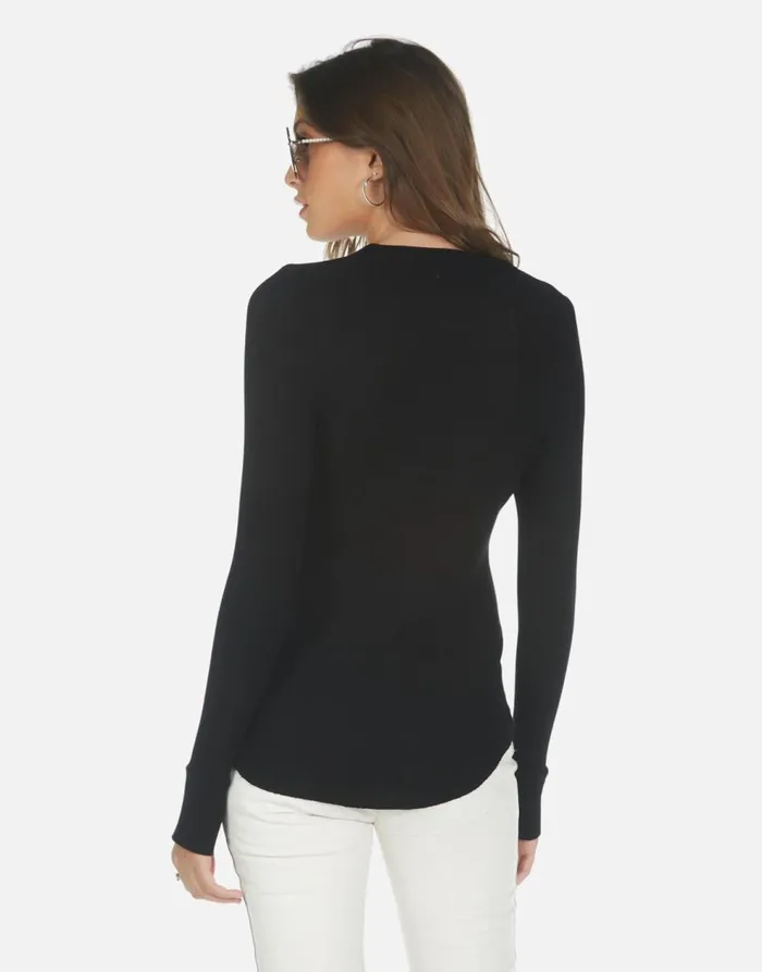 Women039s McKinley X Kiss Lip Black Lauren Moshi Long Sleeve