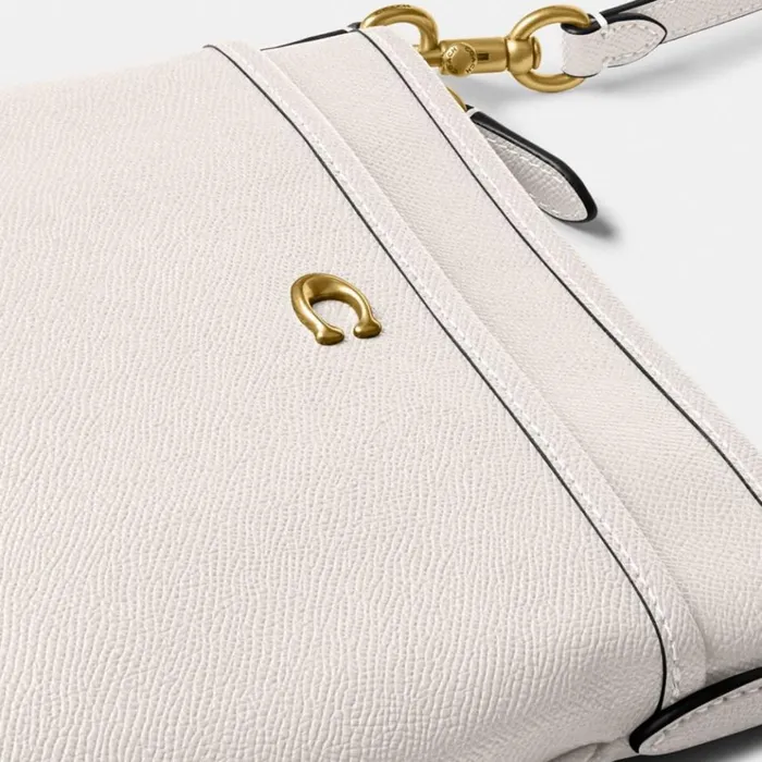 Women Crossbody Bags Coach Kitt Messenger Crossbody Brasschalk