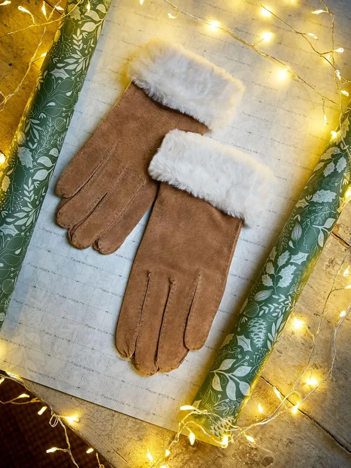 Women Gloves Fat Face Tan Brown Suede Gloves