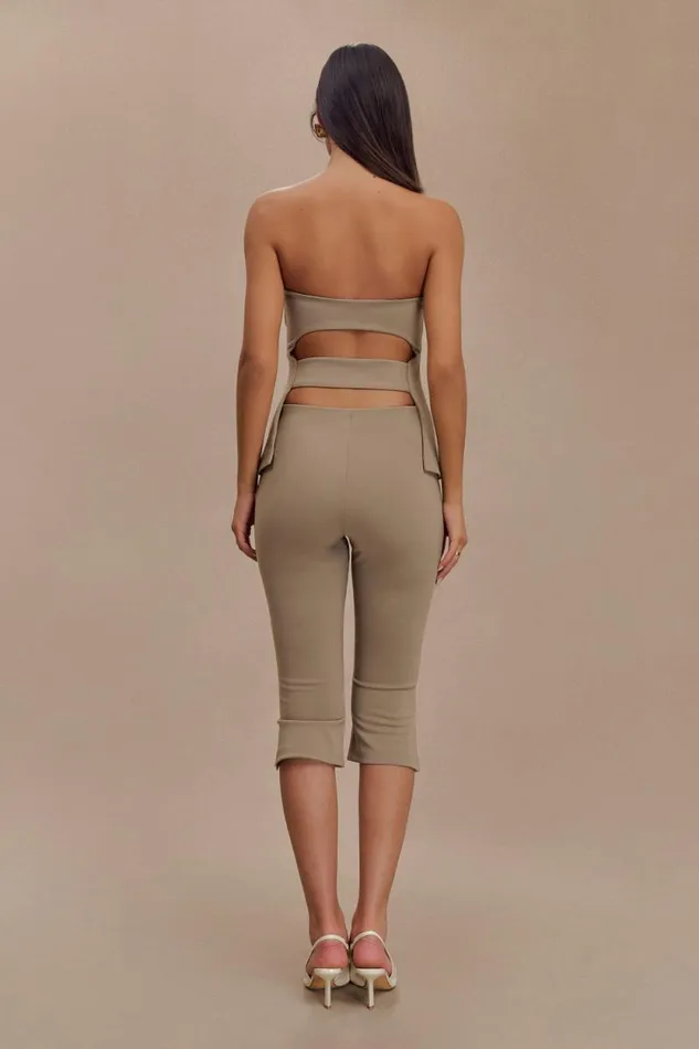 Women Meshki Bottoms Layla Flared Crepe Capri Pants 8211 Mushroom