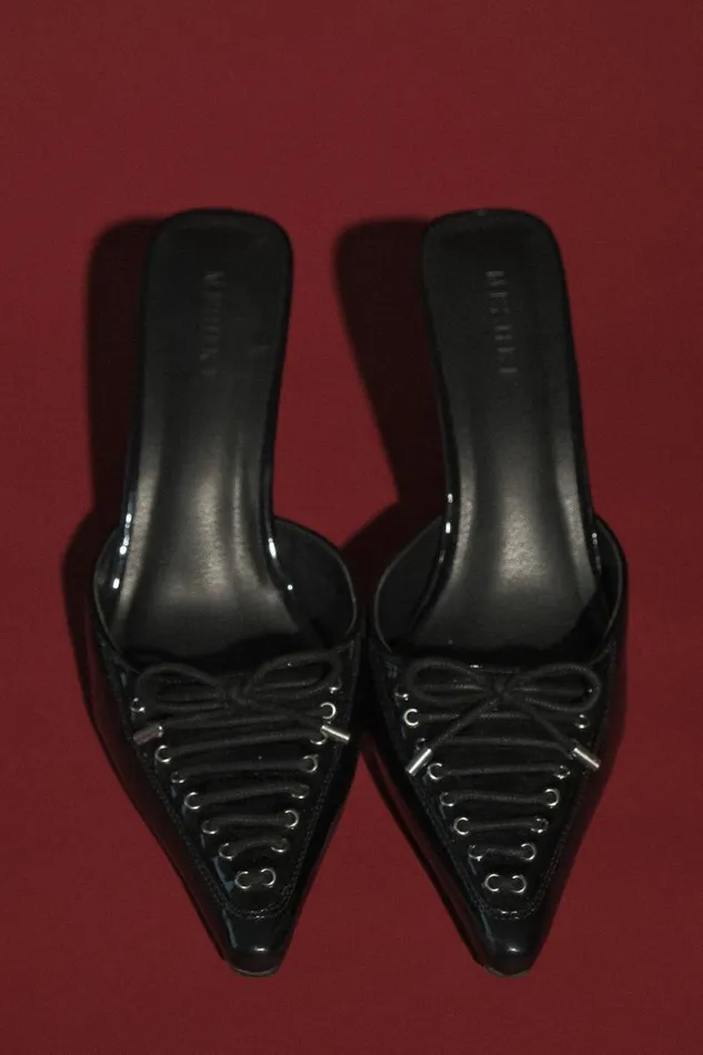 Women Meshki Shoes Joanne Patent Lace Up Heels 8211 Black