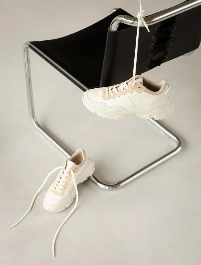 Women Sneakers Bobbies Rinjani Off White and Milos Beige Women Sneakers Bobbies Rinjani Off White and Milos Beige