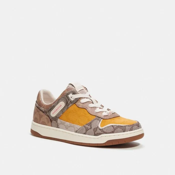Women Sneakers Coach C201 Low Top Sneaker In Mixed Signature Fabric Buttercuptan