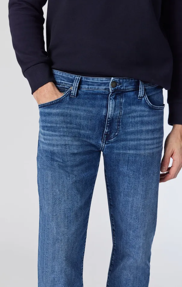 Zach Straight Leg In Light Foggy Williamsburg Men Mavi Jeans Denim Zach Straight Leg In Light Foggy Williamsburg Men Mavi Jeans Denim